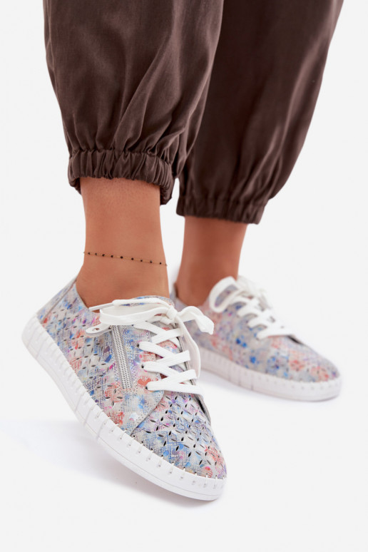 com elementos abertos sapatoHabilitadoturalnego de camurçau cor prata Kamelia