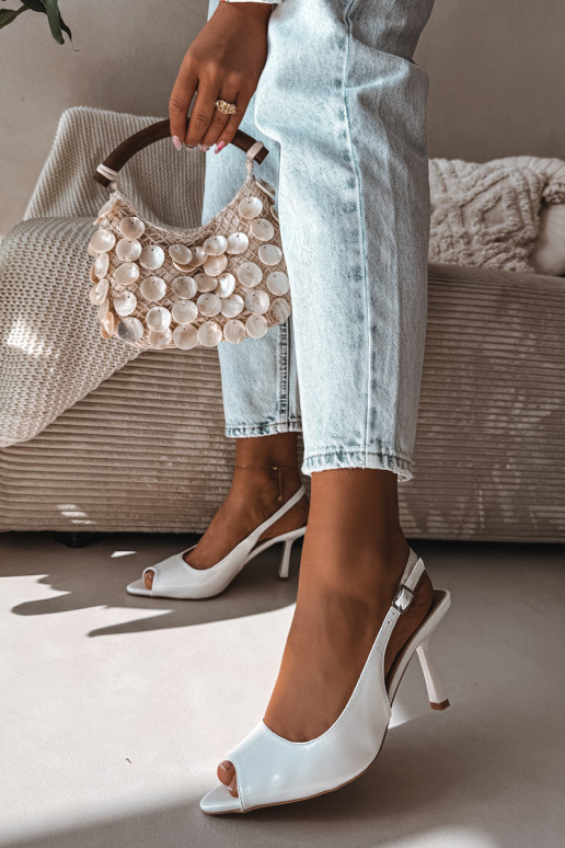 Sandálias femininas com salto fino cor branca Sevina