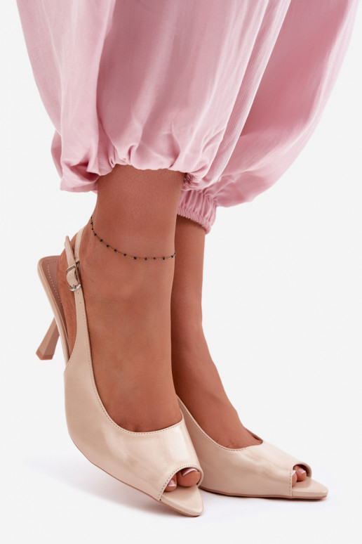 Sandálias femininas com salto fino bege Sevina