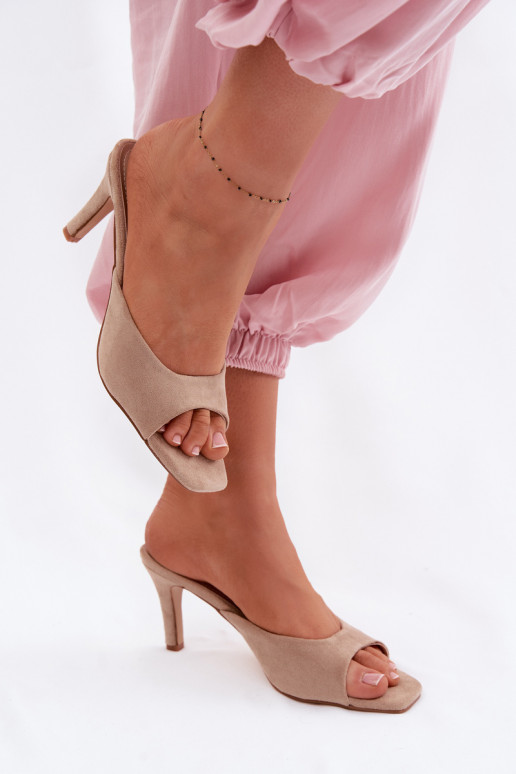 Chinelos femininos Habilitado Smukłym Obcasie bege Revina