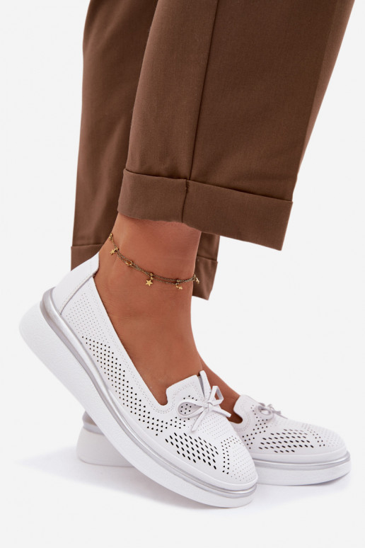 Pele com elementos abertos sapato com uma plataforma S.Barski LR61-7043 cor branca