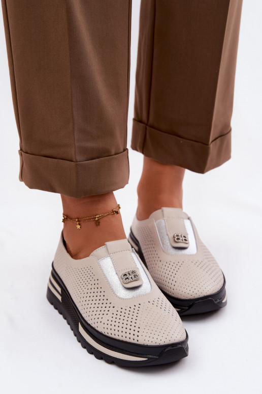 Um modelo atraente sapato FemininoHabilitadoturalnej Skóry S.Barski LR61-7092 bege