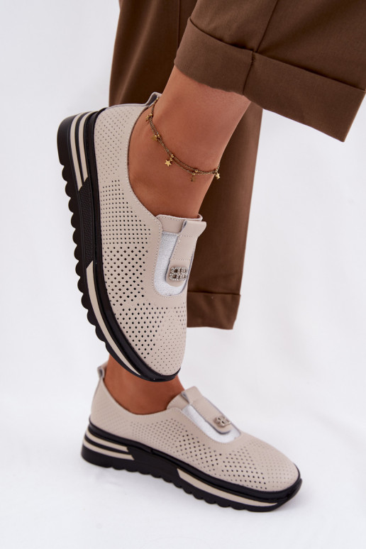 Um modelo atraente sapato FemininoHabilitadoturalnej Skóry S.Barski LR61-7092 bege