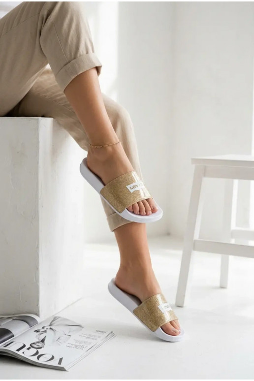 Chinelos juvenis LEVI'S VPOL0251S-3923 cor dourada com brilho