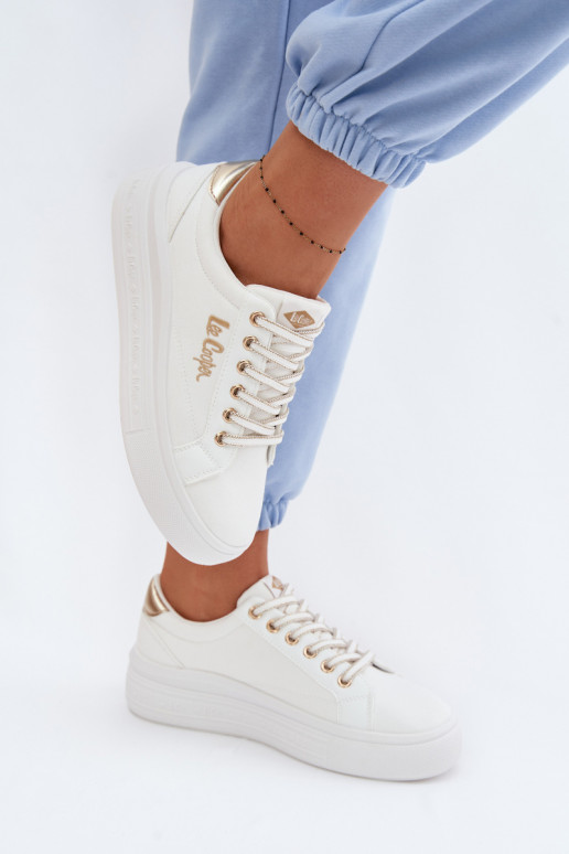Sapatos de lazer com uma plataforma Lee Cooper LCEM-26-44-4478 cor branca