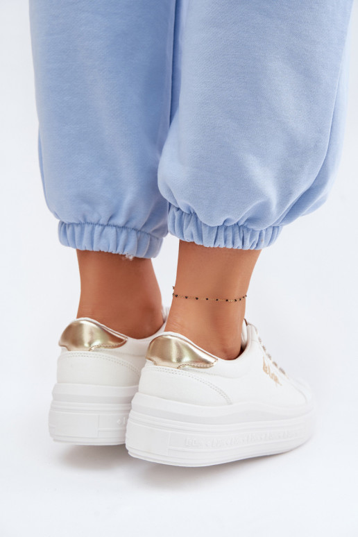 Sapatos de lazer com uma plataforma Lee Cooper LCEM-26-44-4478 cor branca