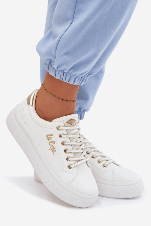 Sapatos de lazer com uma plataforma Lee Cooper LCEM-26-44-4478 cor branca