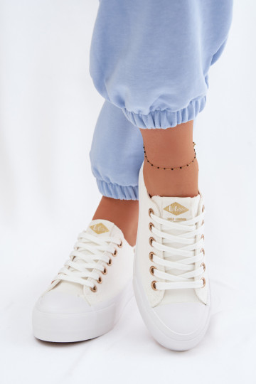 Sapatos de lazer com uma plataforma Lee Cooper LCEM-26-31-4369 cor branca