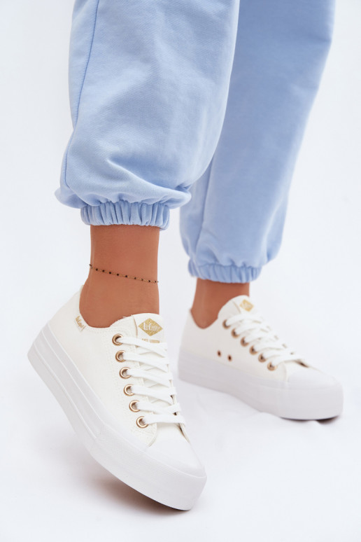 Sapatos de lazer com uma plataforma Lee Cooper LCEM-26-31-4369 cor branca