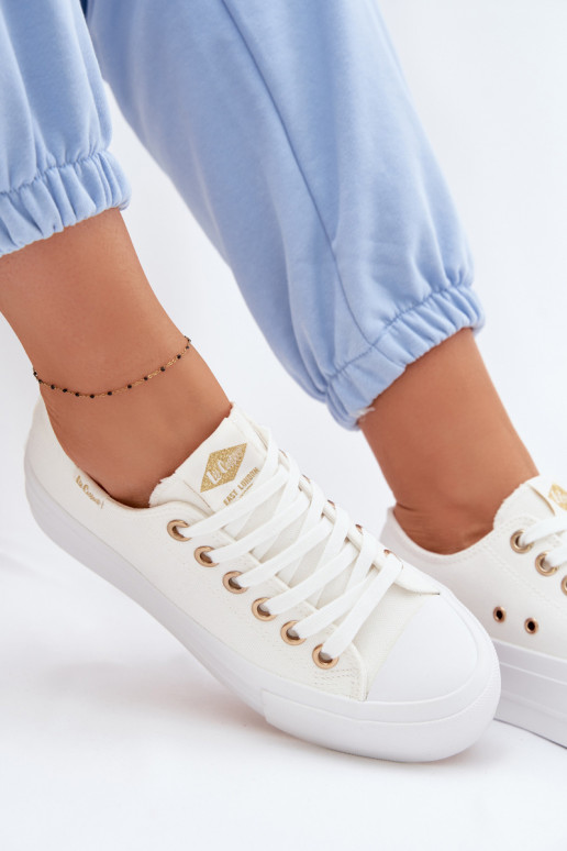 Sapatos de lazer com uma plataforma Lee Cooper LCEM-26-31-4369 cor branca