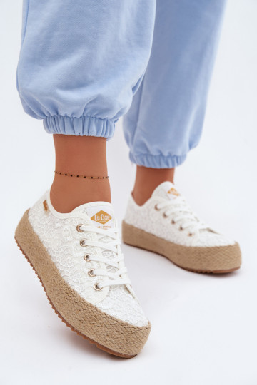 com motivos de renda sapatos casuais alpercatas com uma plataforma Lee Cooper LCEM-26-31-4326 cor branca