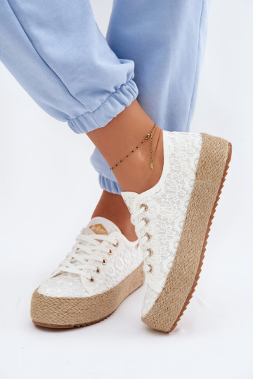 com motivos de renda sapatos casuais alpercatas com uma plataforma Lee Cooper LCEM-26-31-4326 cor branca 2