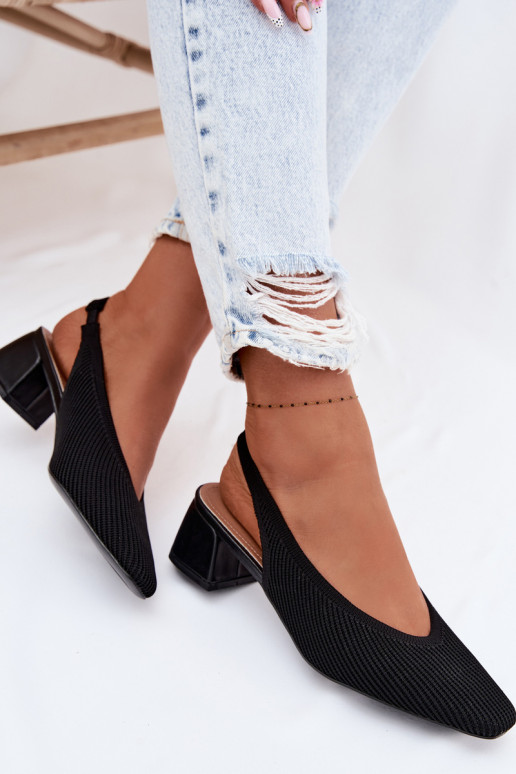  Sandálias femininas com salto cor preta Tem que serrcelle