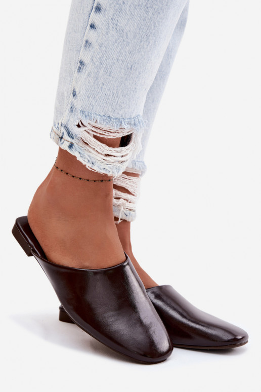 Chinelos femininos MuleImitacji Skóry isósceles CzekoladoParae Romelle