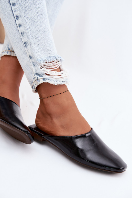 Chinelos femininos MuleImitacji Skóry isósceles cor preta Romelle