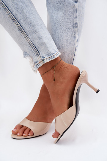 com efeito verniz ChinelosImitacji Skóry com salto fino bege Melissea 2