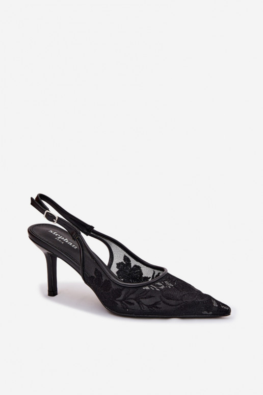 com motivos de renda grade sandálias com salto fino cor preta Tem que servia