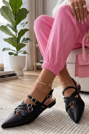 Sapatilhas pretas com...