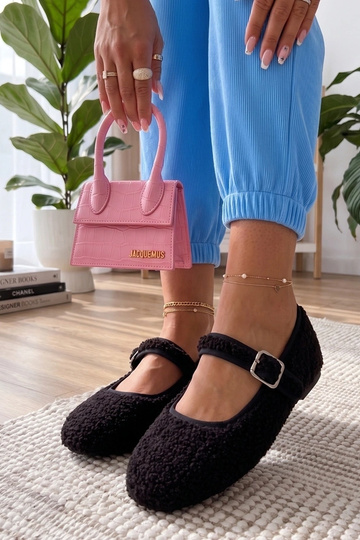 Bailarinas pretas peludas...