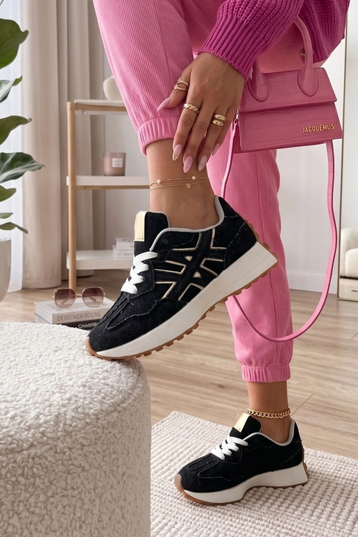 Tênis jeans pretos de plataforma...