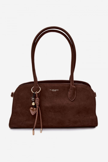 Bolsa com pingente e fechos de camurça sintética na cor chocolate Violette