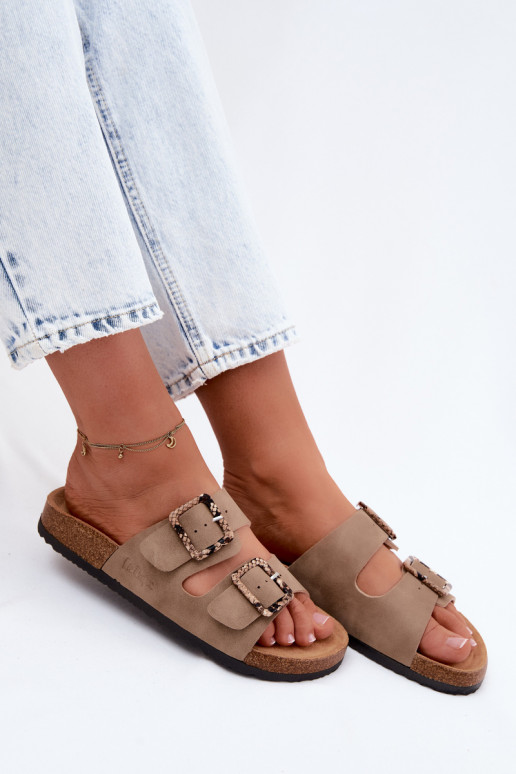 Chinelos femininos cor caqui com fivelas Lee Cooper LCIN-26-35-4451L