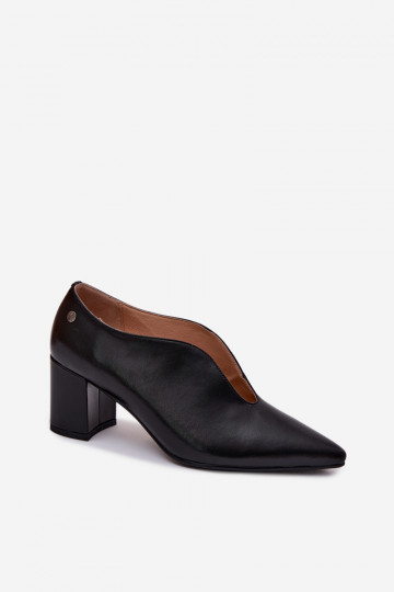 Sapatos de couro femininos pretos com salto Tai turiciejka K7469-01 2