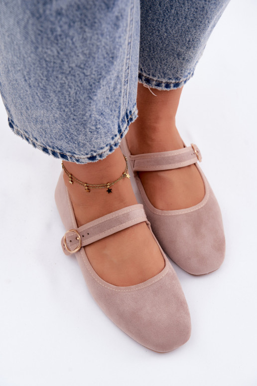 Balerinas com tiras e acessórios dourados com fivelas cor areia Kelisa