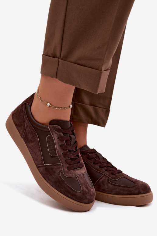 Tênis femininos de camurça Vinceza 7933 na cor chocolate