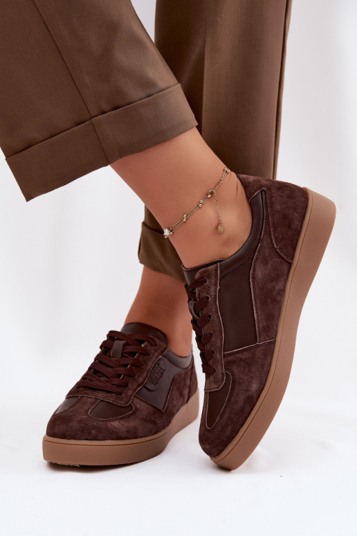 Tênis femininos de camurça Vinceza 7933 na cor chocolate