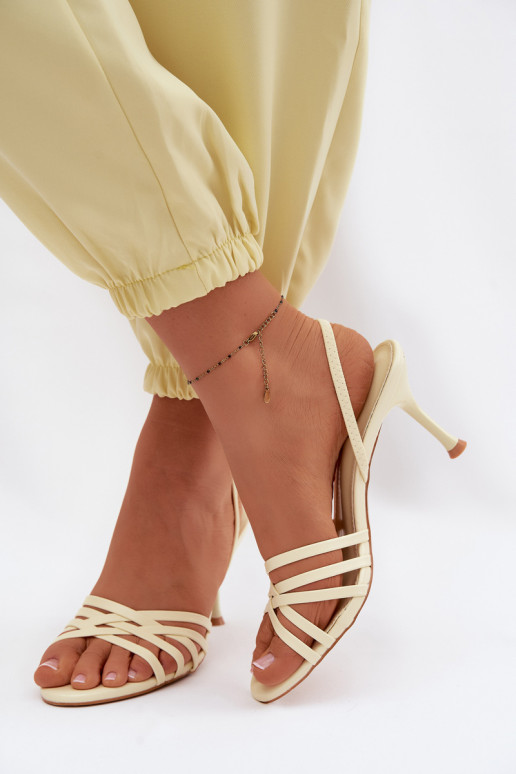 Sandálias femininas com salto fino com listras cor amarela Velivelle