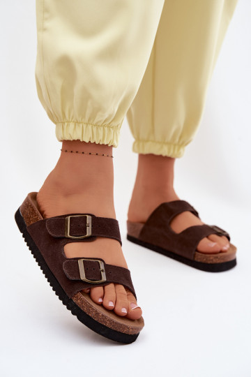 Pele Chinelos femininos de camurça com fivelas CzekoladoParae Rosaliae