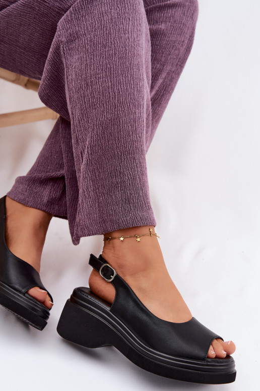 Pele Sandálias plataforma Vinceza 66936 cor preta