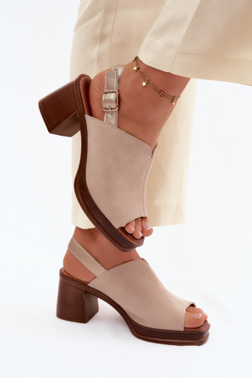 Sapatos de salto elegantes em couro Vinceza 39995, cor areia