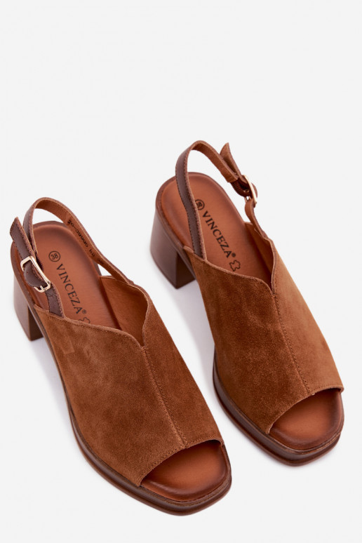 Sapatos de salto elegantes em couro marrom Vinceza 39995