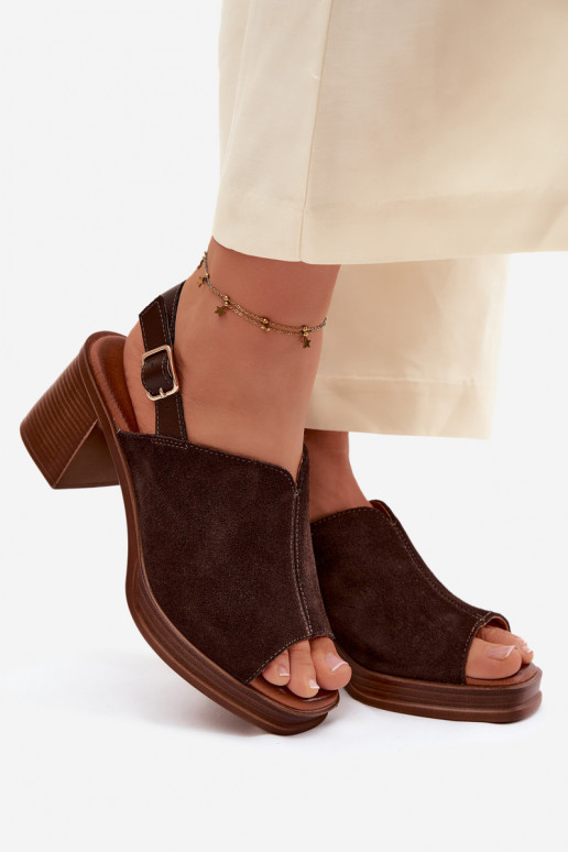 Sapatos de salto elegantes em couro marrom escuro Vinceza 39995