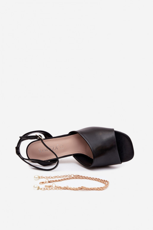 Sandálias femininas com salto Vinceza 62297 cor preta