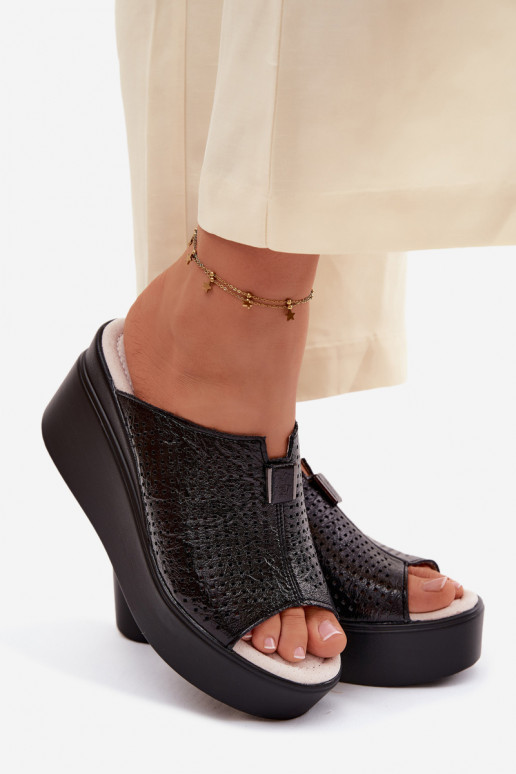 Chinelos femininosHabilitadoturalnej Skóry com uma plataforma Vinceza 95392 cor preta