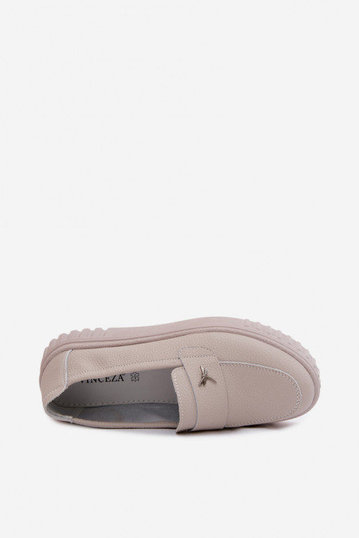 Sapatos slip-on de plataforma de mulher em couro Vinceza 93218 na cor bege