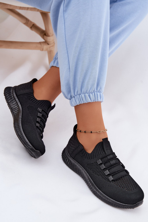  Um modelo atraente tênis Feminino cor preta Olive