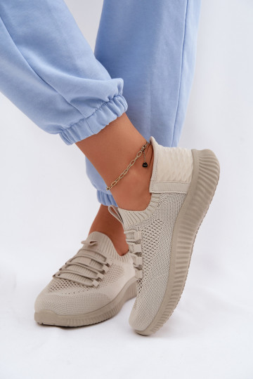  Um modelo atraente tênis Feminino bege Olive