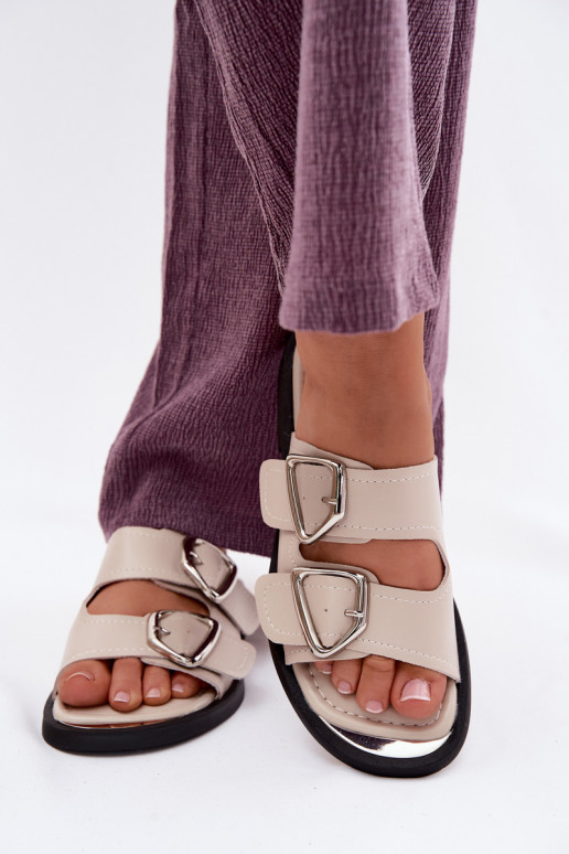 Chinelos de couro Feminino com fivelas Vinceza 62304 bege