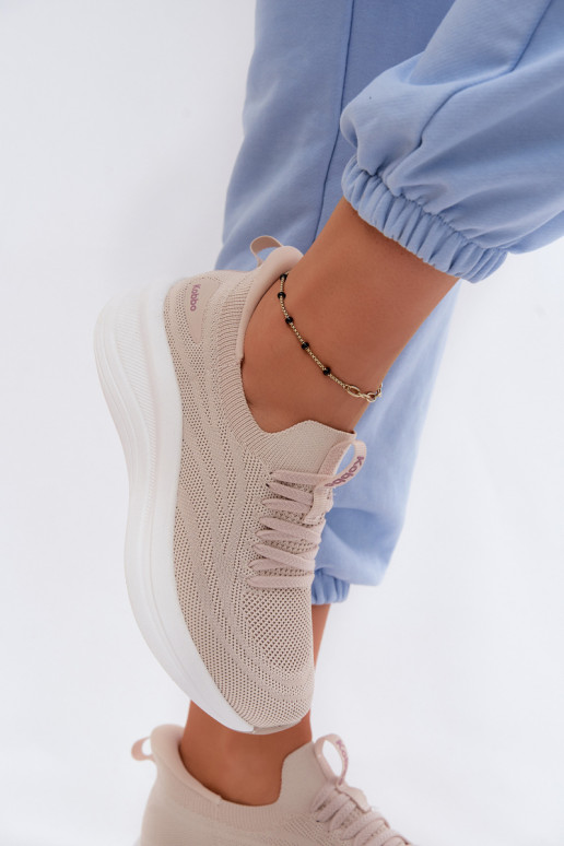  tênis À modalo de tênis Feminino Um modelo atraente Kobbo 102425 bege