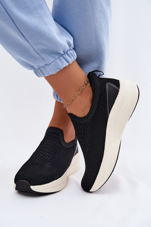 Sapatos desportivos slip-on Kobbo 102424 pretos