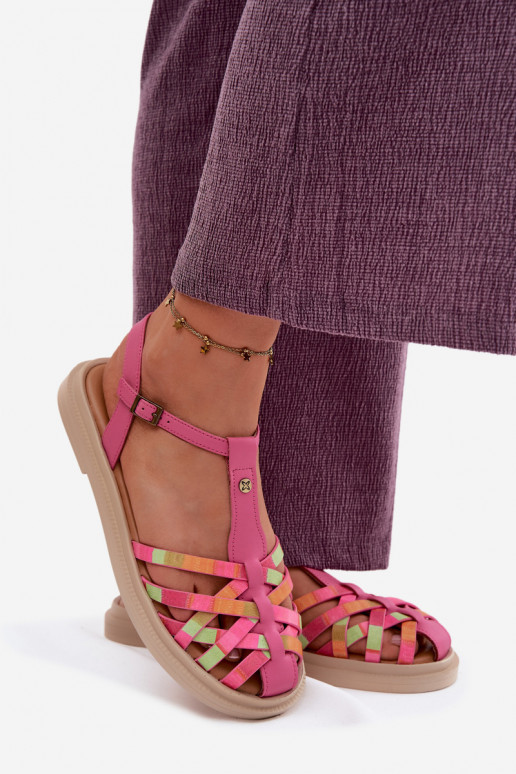 Pele Sandálias rasteiras para mulheres com listras Tem que serciejka K7442-15 cor rosa