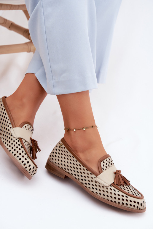Pele com elementos abertos sapato mocassins femininos Tem que serciejka HJ760-14 marrom-bege