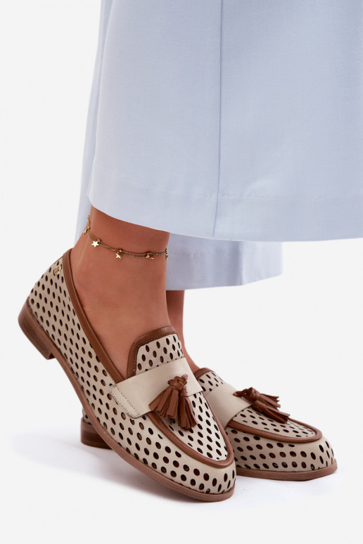 Pele com elementos abertos sapato mocassins femininos Tem que serciejka HJ760-14 marrom-bege