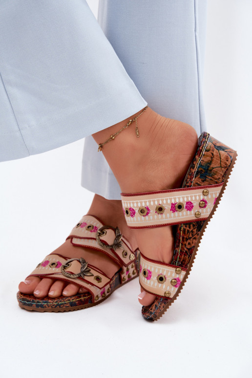 Pele Estampado Chinelos femininos com uma plataforma Tem que serciejka K7406-04 Cores diferentes