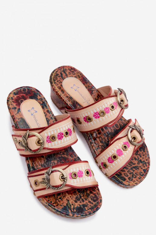 Pele Estampado Chinelos femininos com uma plataforma Tem que serciejka K7406-04 Cores diferentes