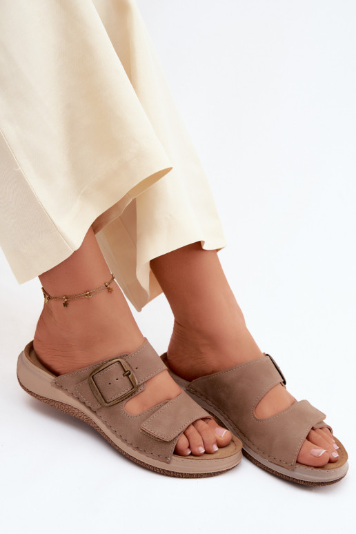 Chinelos femininos com fivelas I com fecho adesivoem INBLU LL000006 cor marrom